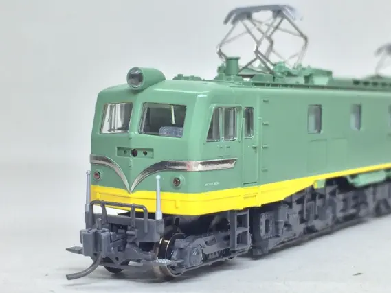 KATO EF58 初期形大窓ヒサシ付 青大将 を弄る！3048 | NGaugeJP - 横濱