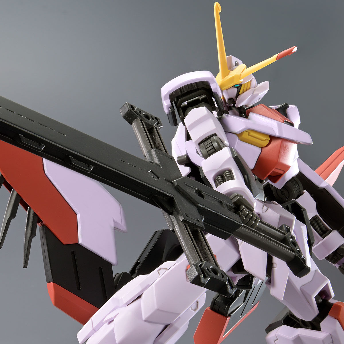 HG 1/144 ガンダム端白星 第2形態【再販】 | 機動戦士ガンダム 鉄血