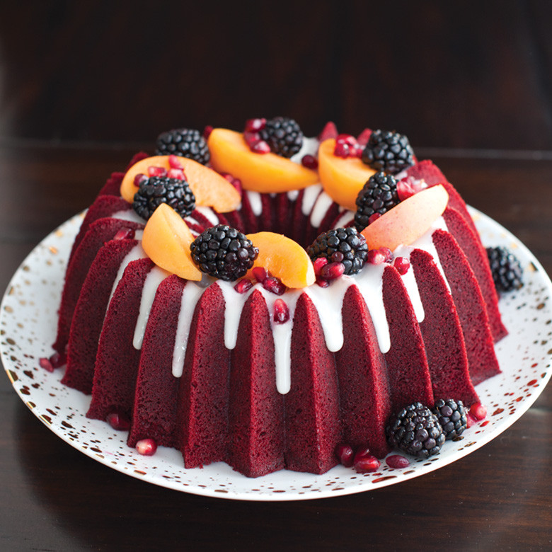 Brilliance Bundt® Pan | Cast Aluminum Bakeware | Nordic Ware