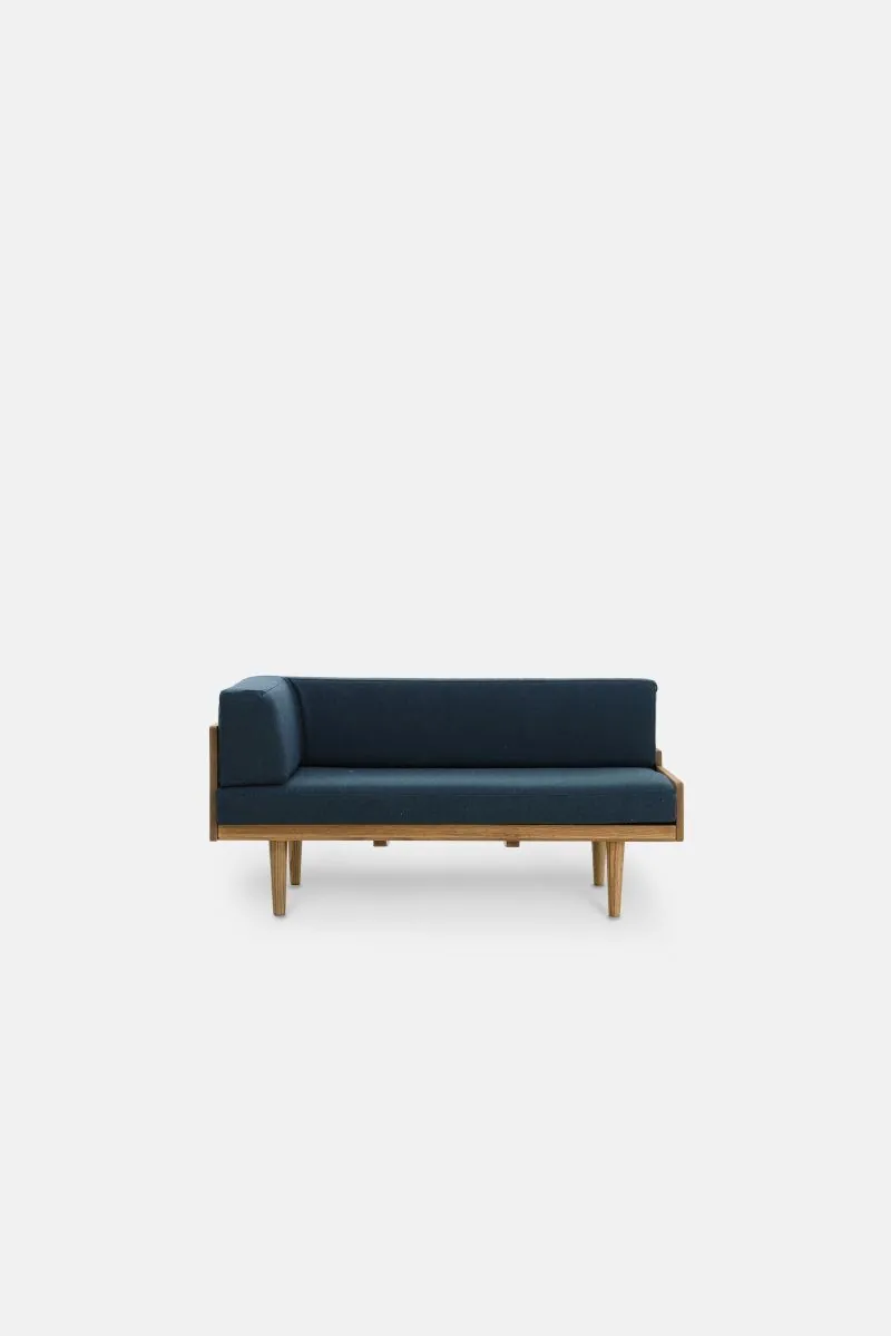 MOMO NATURAL | モモ ナチュラル - オフィシャルサイト DAY SOFA | ONE