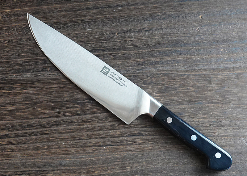 ドイツ製 Zwilling Pro（ツヴィリング・プロ）シェフナイフ 20cm