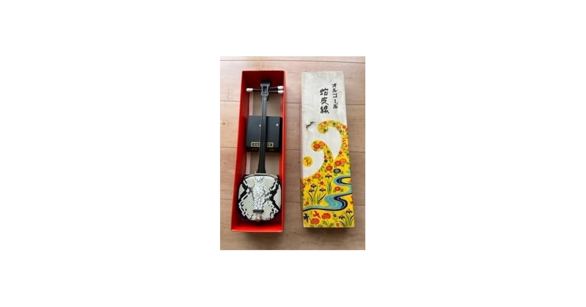 Amazon.co.jp: 蛇皮線 三味線 オルゴール アンティーク 骨董品 レトロ