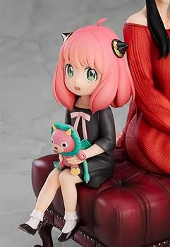 Amazon | SPY×FAMILY アーニャ＆ヨル 1/7スケール プラスチック製 塗装