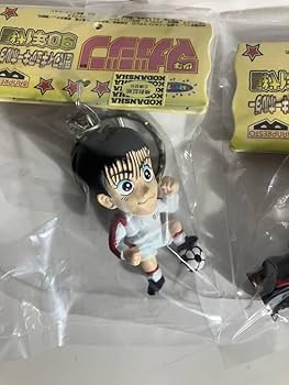 Amazon.co.jp: 少年マガジン 歴代フィギュアキーホルダー 90年代編 全7