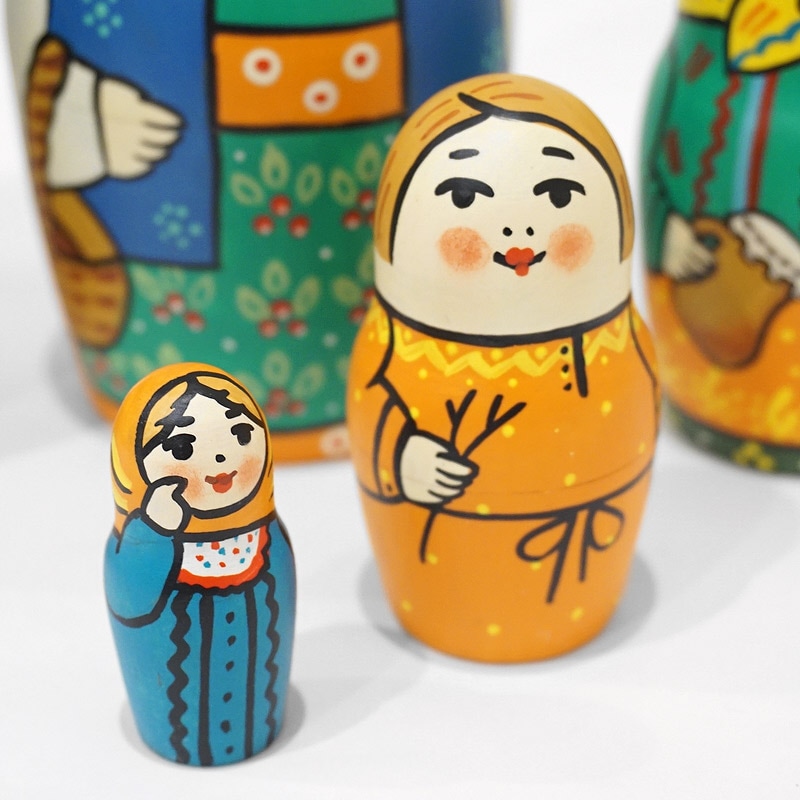ロシア リューバ・ブジキナ作 マトリョーシカ（5P） MAT-148