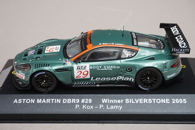 1/43 イクソ 05-AMR-SV-43 アストンマーティン DBR9 シルバーストーン