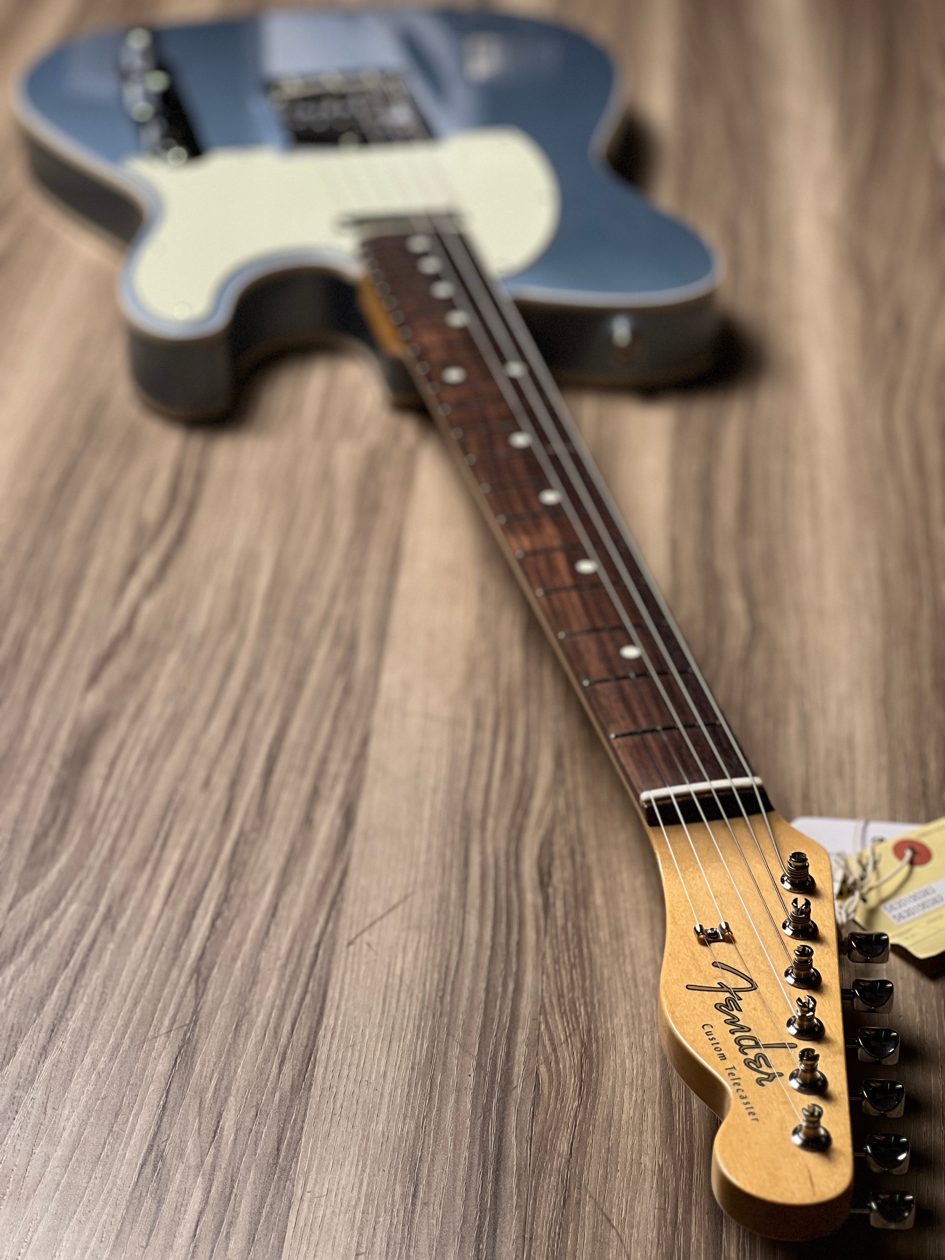 Fender FSR MIJ Hybrid II Telecaster with RW FB in Teal Green