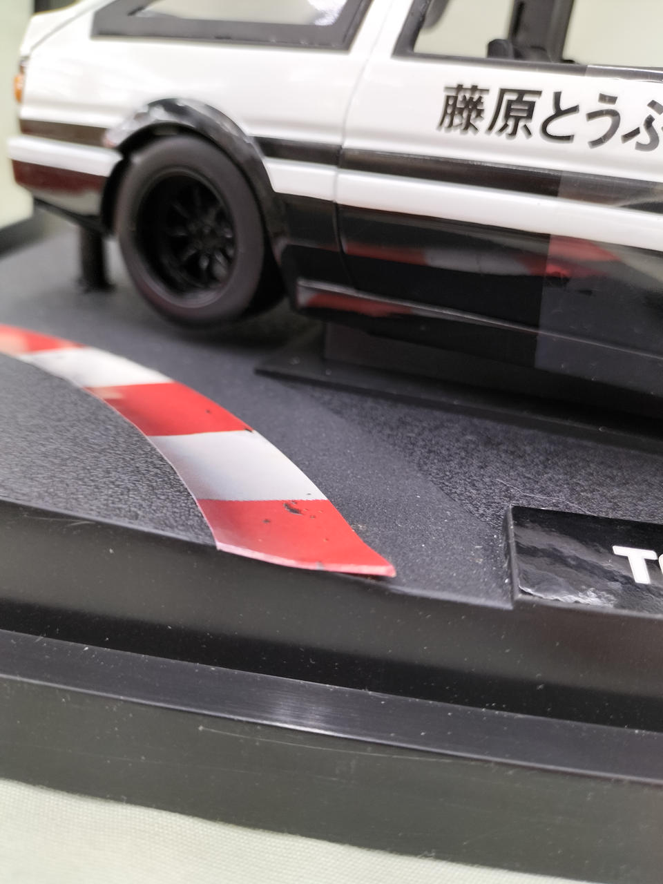 JADA TOYS|頭文字D AE86 1/18|【ハードオフ公式通販】オフモール