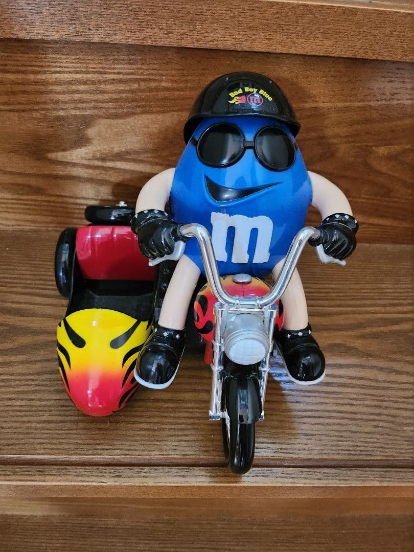 M&M's バイクとサイドカー フィギュア m&m's (エムアンドエムズ) バイク ディスペンサー サイドカー