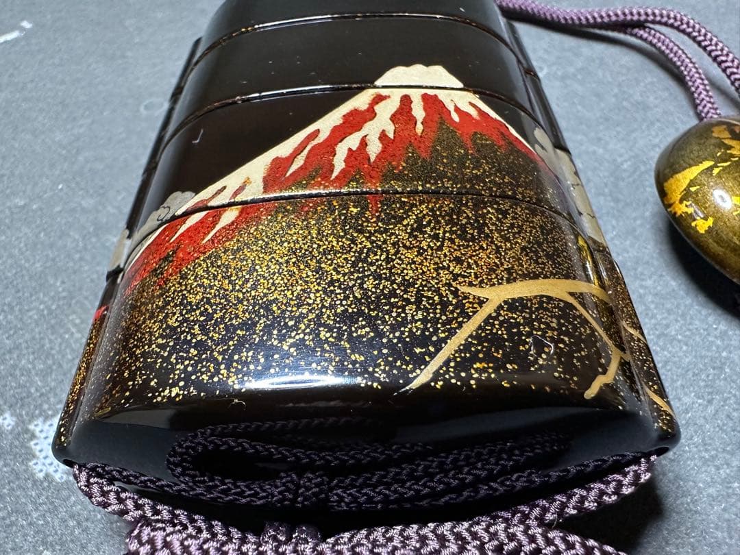 印籠 富士 蒔絵 根付 置物 古美術品 細密細工 骨董 アンティーク 工芸