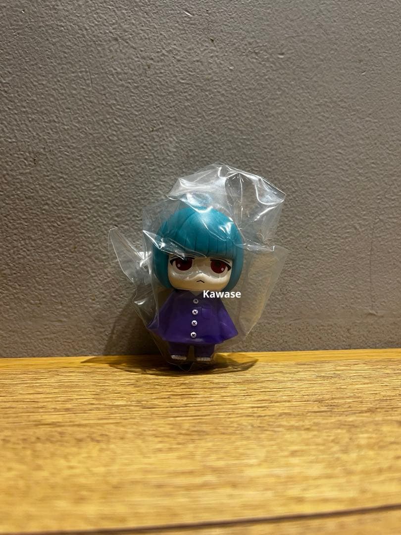 あのちゃん武道館 VAG A GOGO あのちゃん」をフィーチャーしたソフビフィギュアが「VAG（VINYL