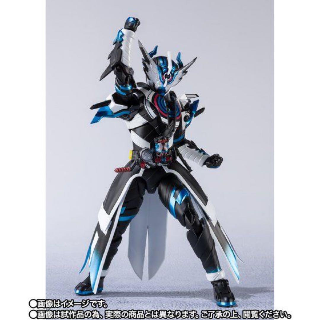 S.H.Figuarts 仮面ライダークローズエボル